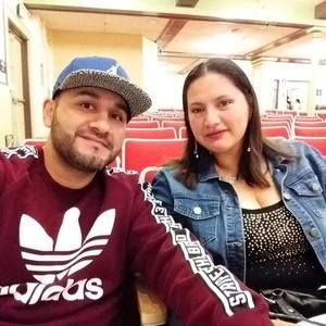 Meet your Posher, Adriana